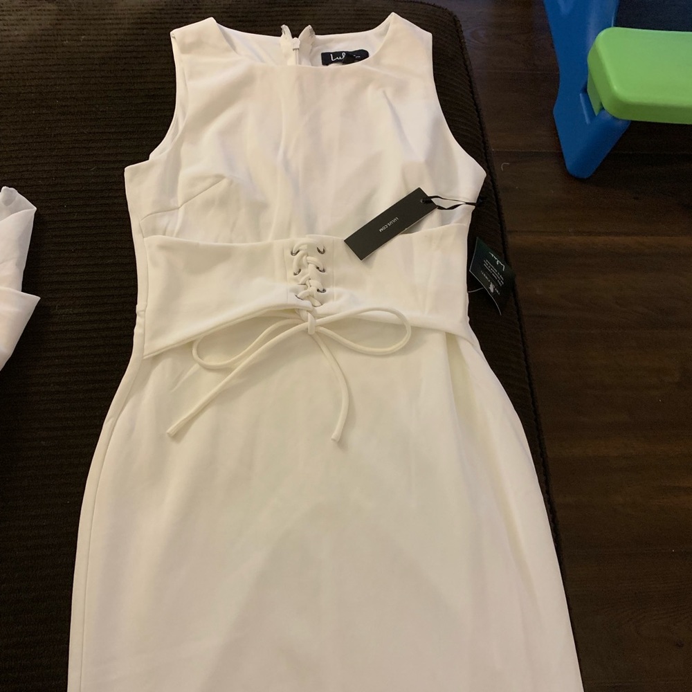 Off white very simple cute dress! Tags still on